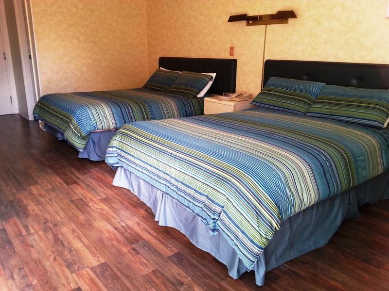 Auberge La Rocaille Shawinigan Buitenkant foto
