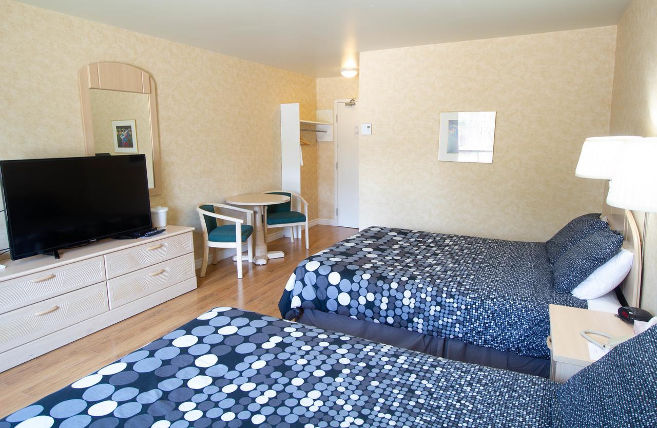 Auberge La Rocaille Shawinigan Buitenkant foto