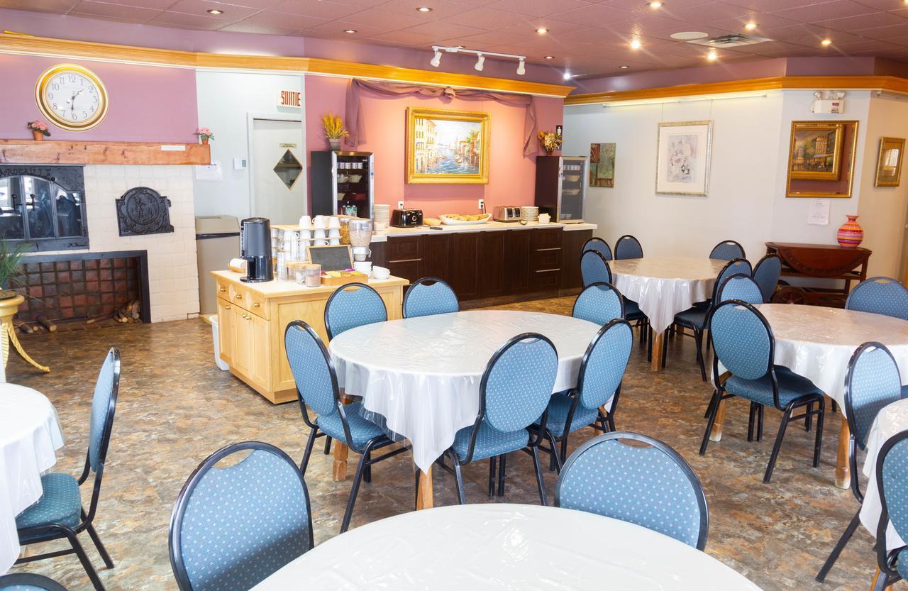 Auberge La Rocaille Shawinigan Buitenkant foto